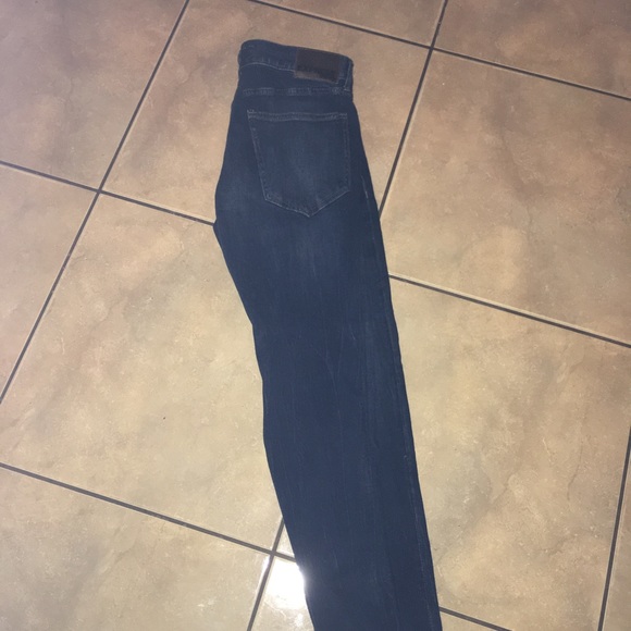 Express Jeans - Picture 3 of 5